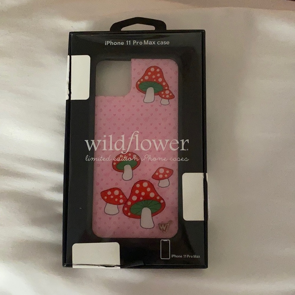 Wildflower Shrooms iPhone 11 Pro Max case